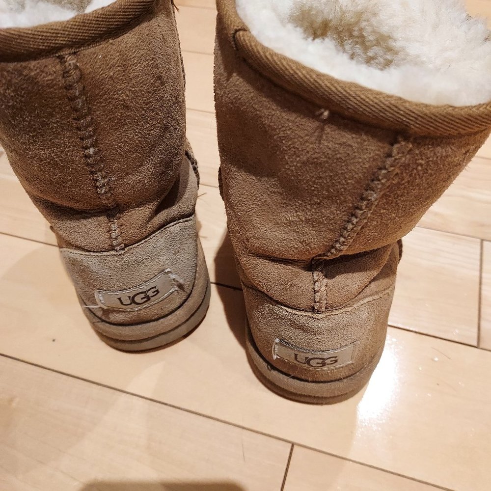 Kids uggs